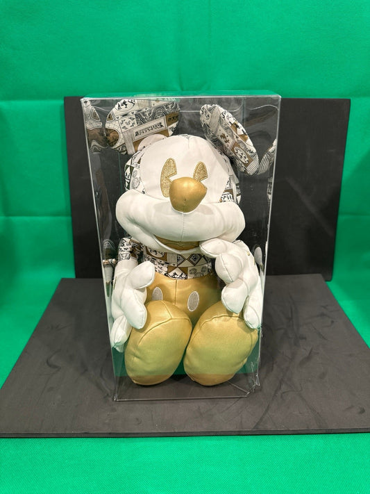 Disney Shanghai Mickey Mouse museum exclusive RARE