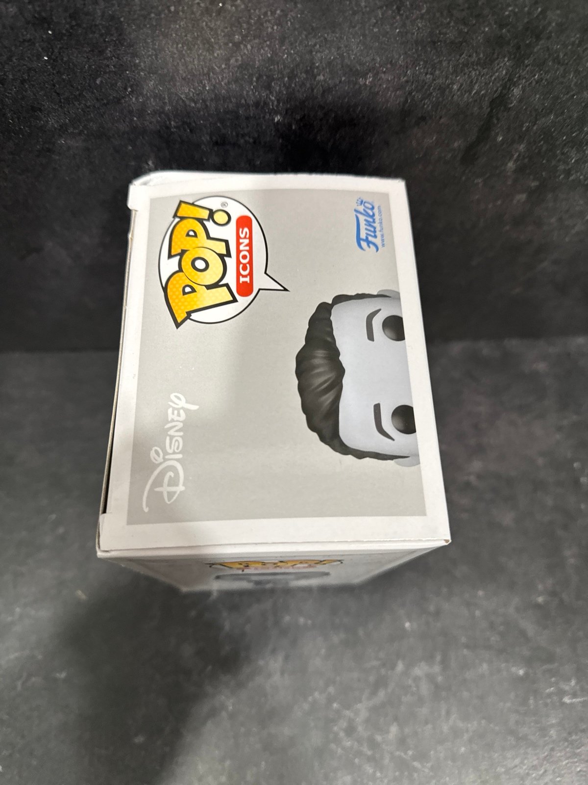 Walt Disney with Drawing Funko Pop 74