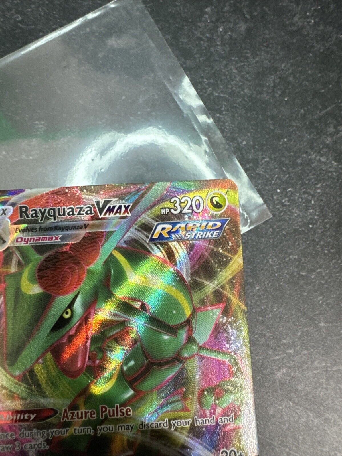 Rayquaza VMAX 111/203 Swsh07: Evolving Skies Holo